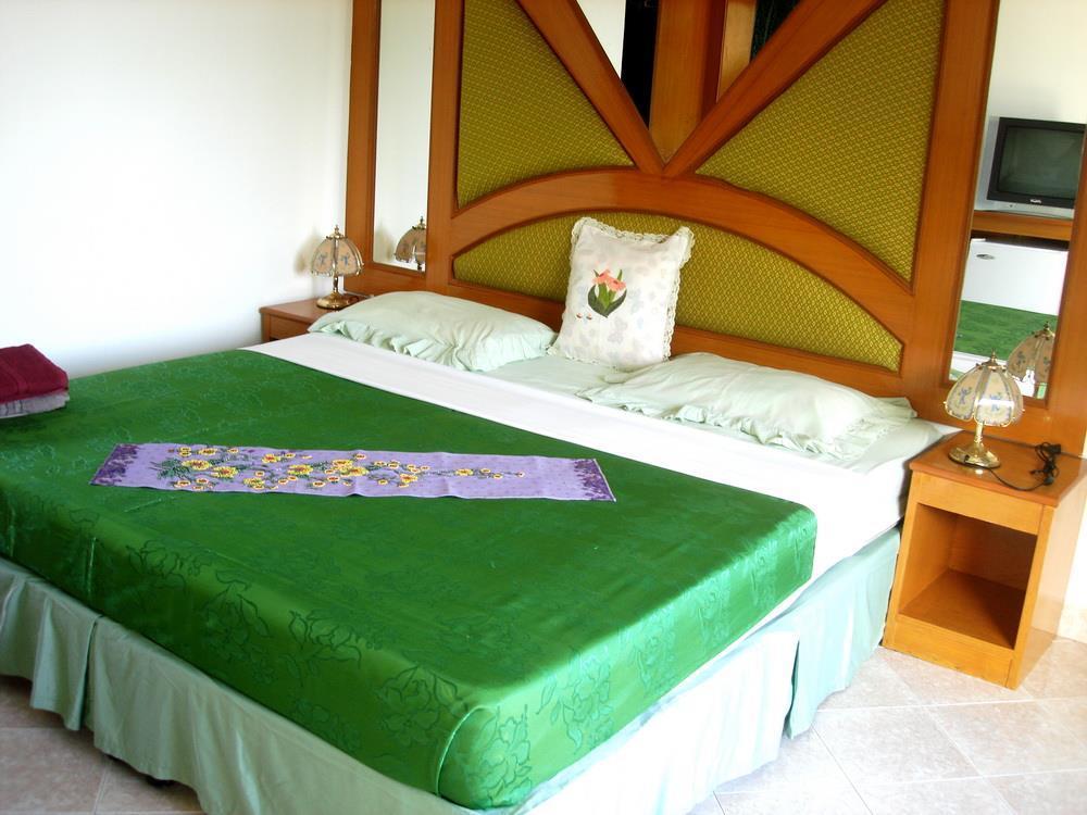 Phuket Waree'S Guesthouse מראה חיצוני תמונה