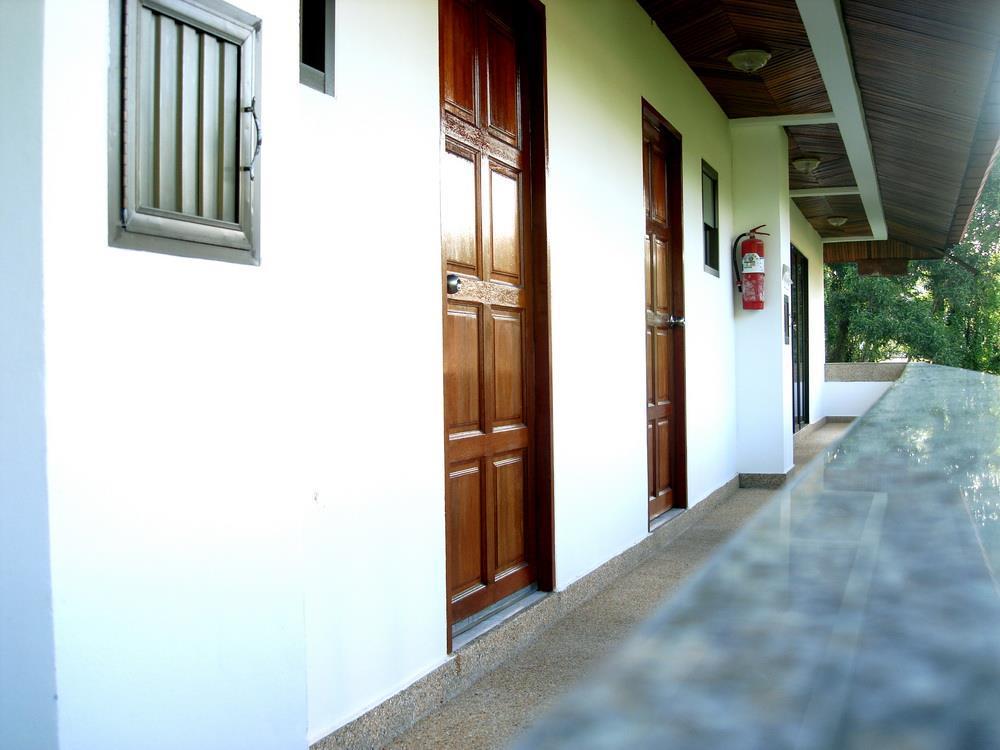 Phuket Waree'S Guesthouse מראה חיצוני תמונה